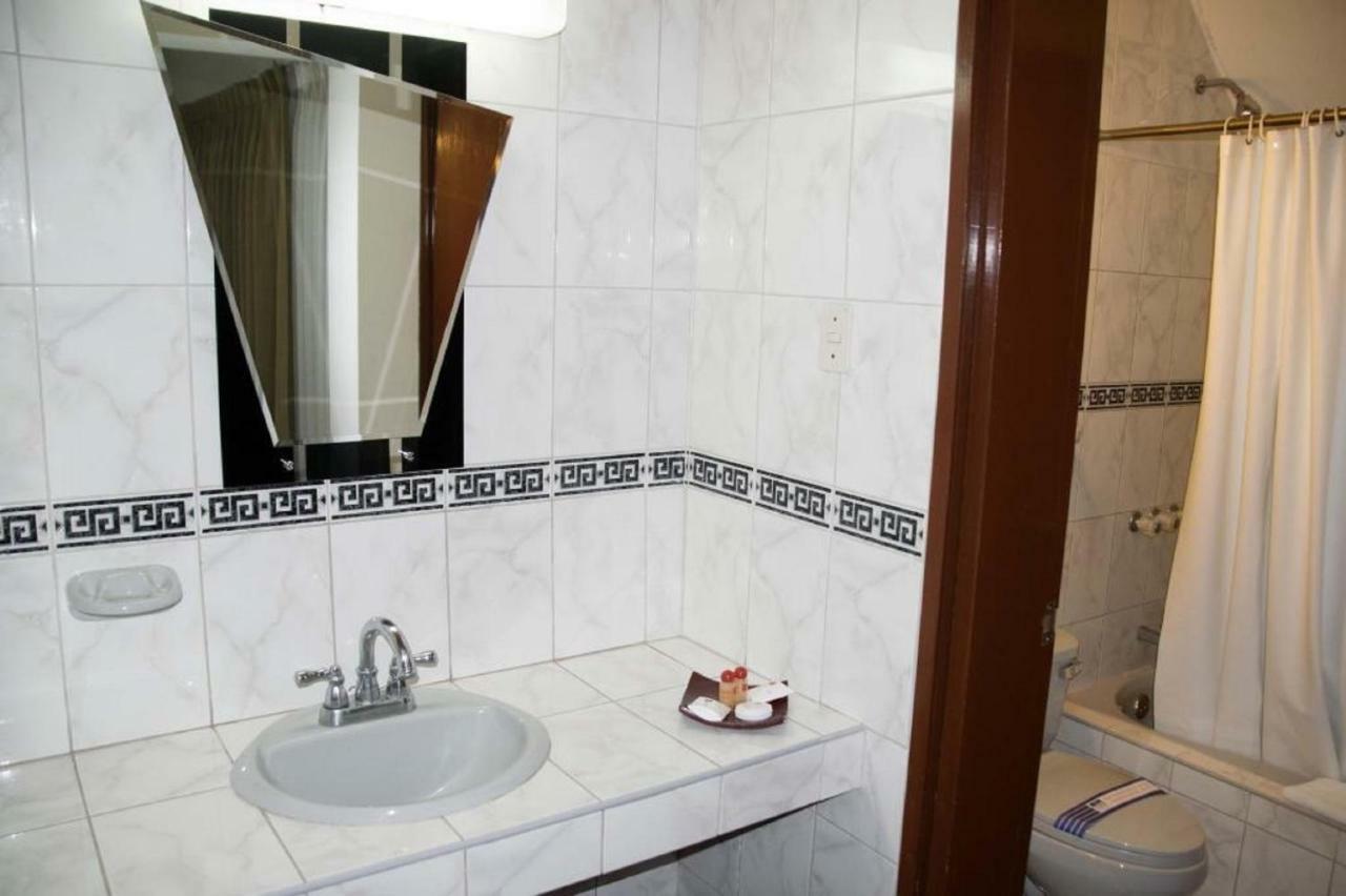 Dm Hoteles Nasca Nazca Bagian luar foto